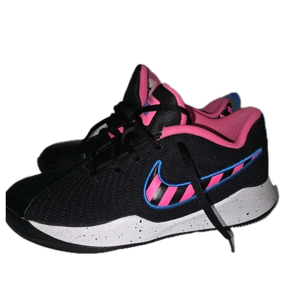 Nike Young Kids Team Hustle Quick 2 CQ9438-001 Running‎ Sneakers 7Y (Women 8)